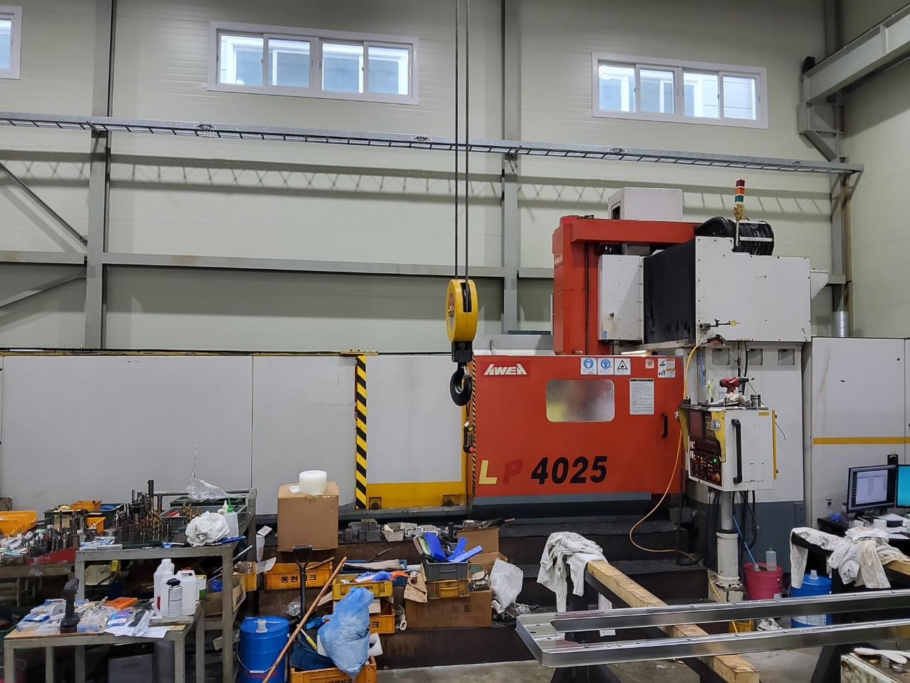 Used Awea LP4025 Double Column Table : 4000 x 2400mm, Between Column 2700mm, Fanuc 18iMB, Milling Head, Year : 2007