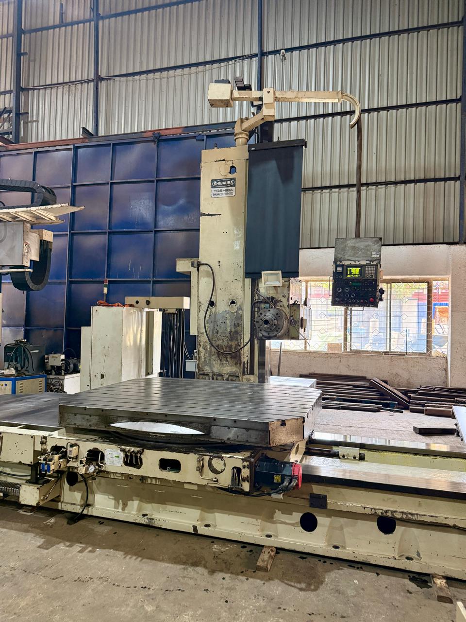 Used TOSHIBA BP 130 Original 5 Axis CNC Boring Spindle : 130mm, Cross : 3000mm,Height : 2000mm, Table : 2200 x 1800mm, Fanuc OM Controller