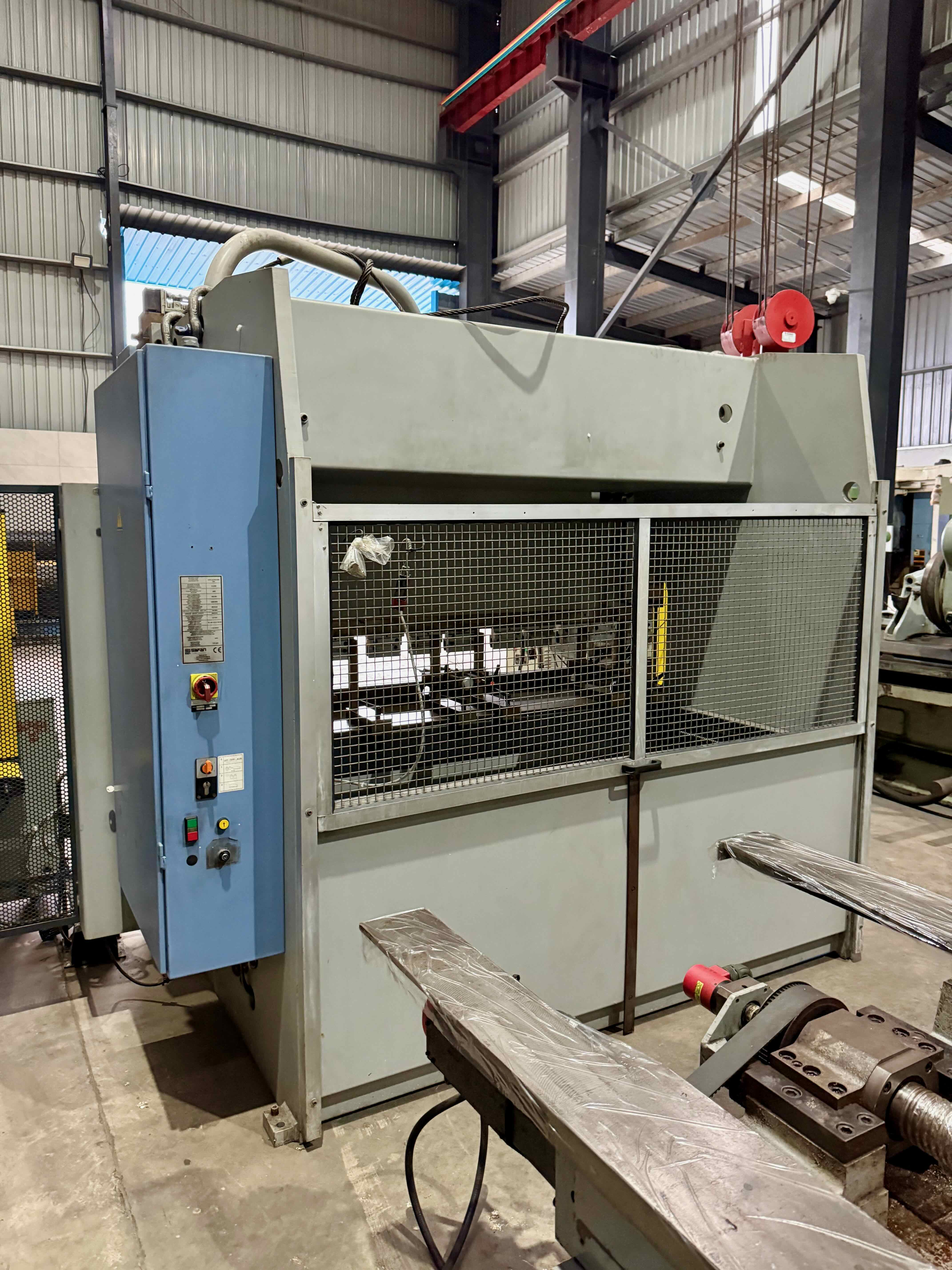 Used Safan CNCL CNC Press Brake : 80 Ton x 2550mm