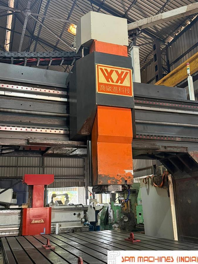 Used VTEC VH6747AH Double Column VMC Machine, Travel : 6700 x 4700mm, Between Column 4000mm, Fanuc 18iMB, Year: 2011, With Auto Indexing Head