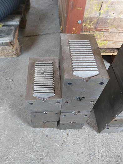 1300 kg, 210 Teile, Waschbretter für Werkzeugformen, gemäß Liste, ,  neu und gebraucht