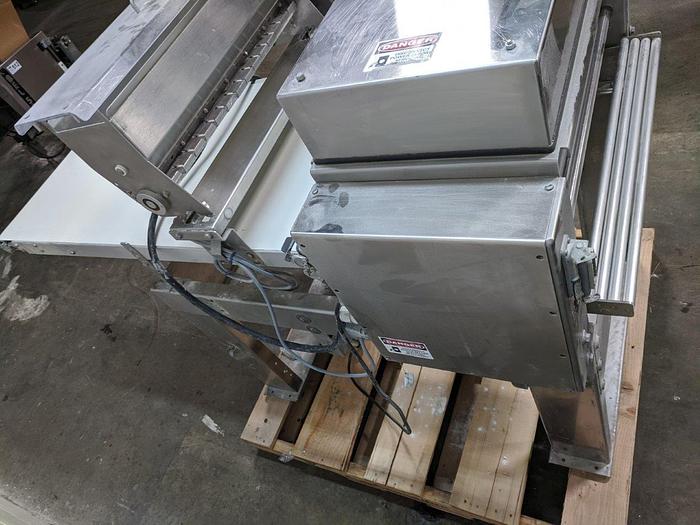 Used 2002 Rondo ZKWA607.A Dough Calibrator & Duster