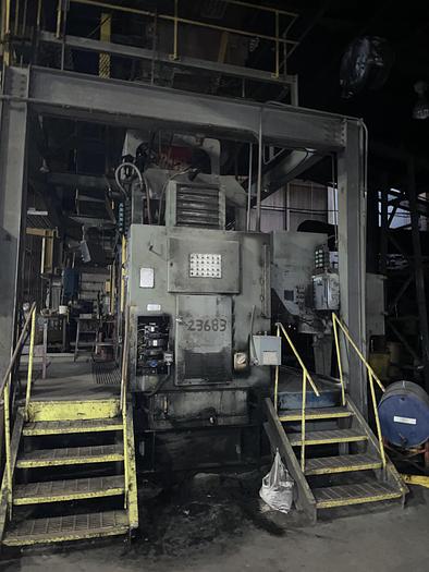 Used HUNTER 32-C AUTOMATIC MOLDING MACHINE