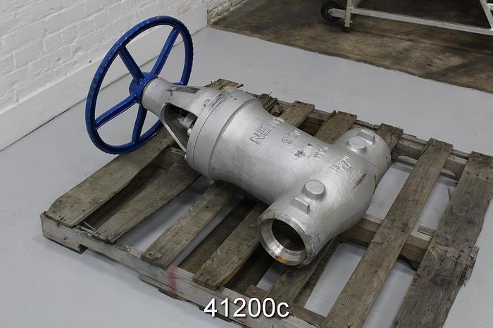 Used Newco 6" Hand Operated Globe Valve, WC6 Body #41200