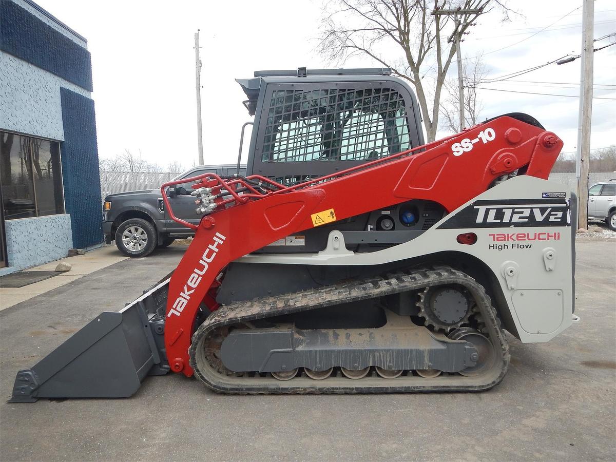 Used 2016 TAKEUCHI TL12V2