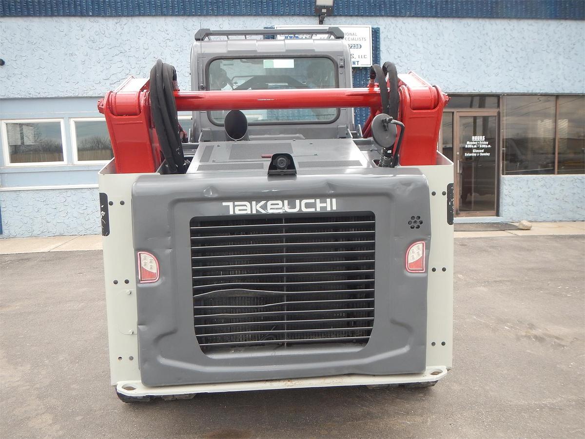 Used 2016 TAKEUCHI TL12V2