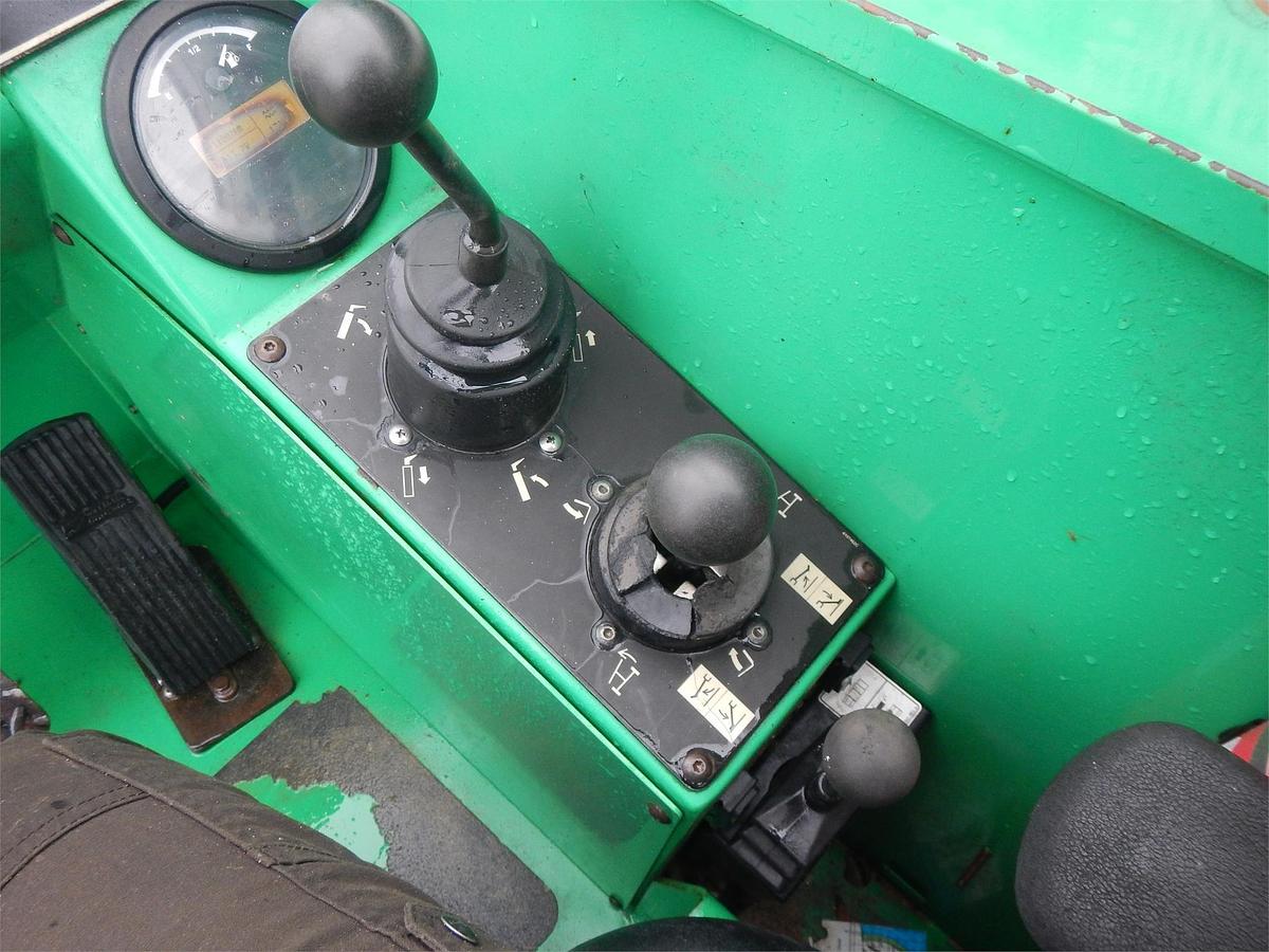 Used 2013 SKY TRAK 10054