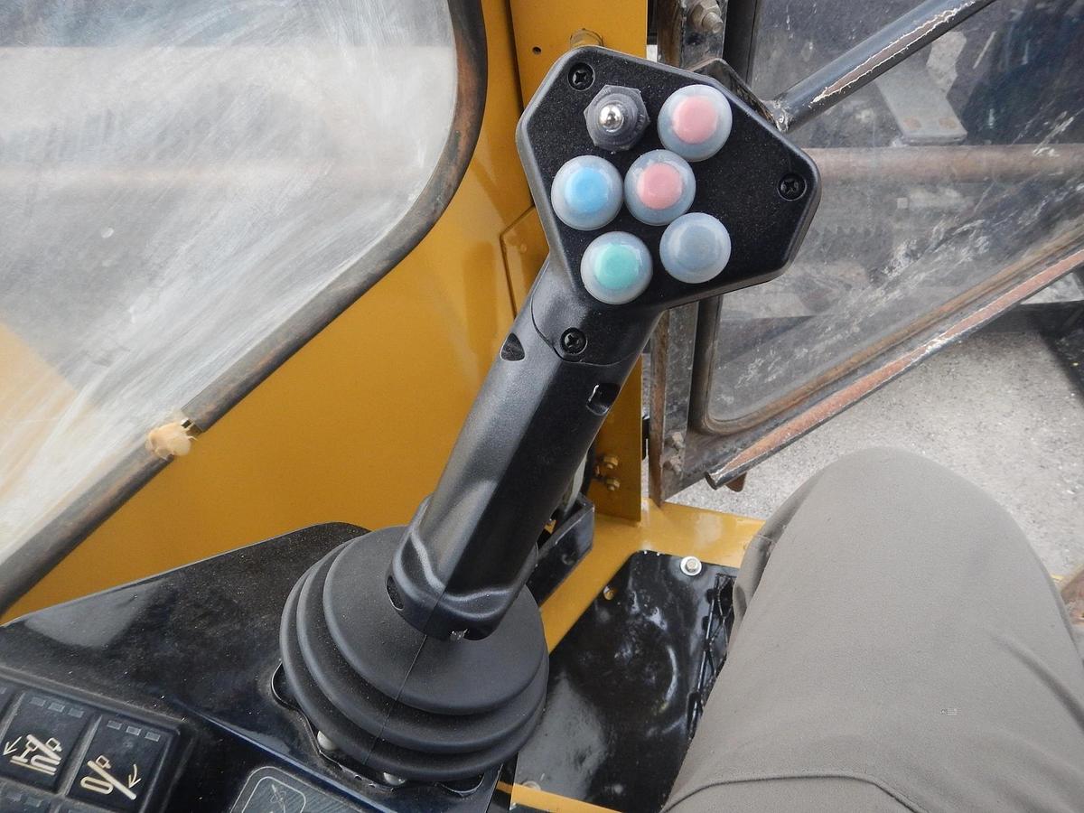 Used 2015 VERMEER NAVIGATOR D36X50 SERIES II