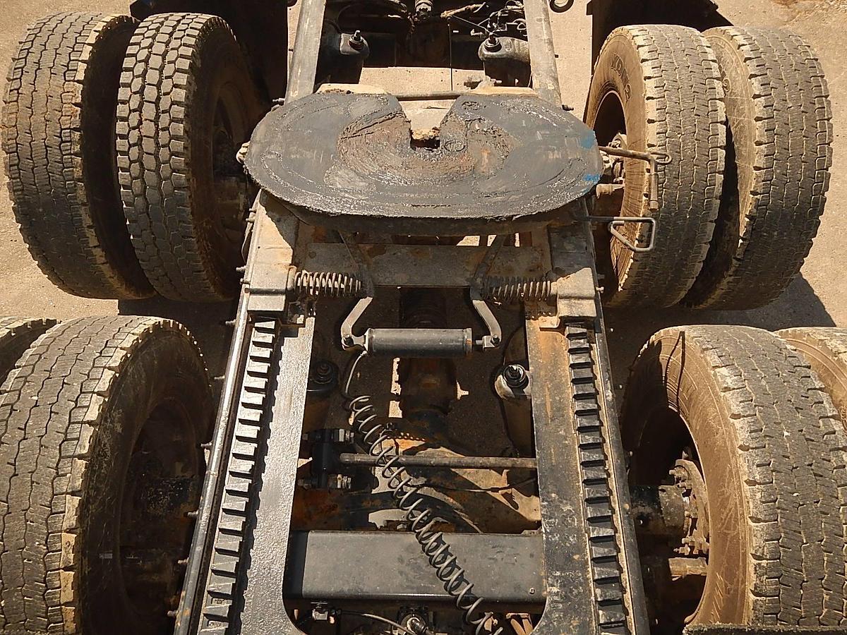 Used 2012 PETERBILT 386