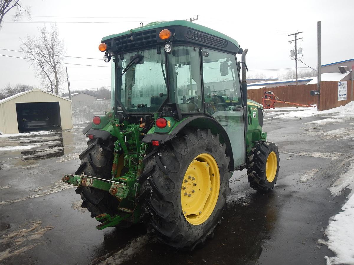 Used 2021 JOHN DEERE 5075GN
