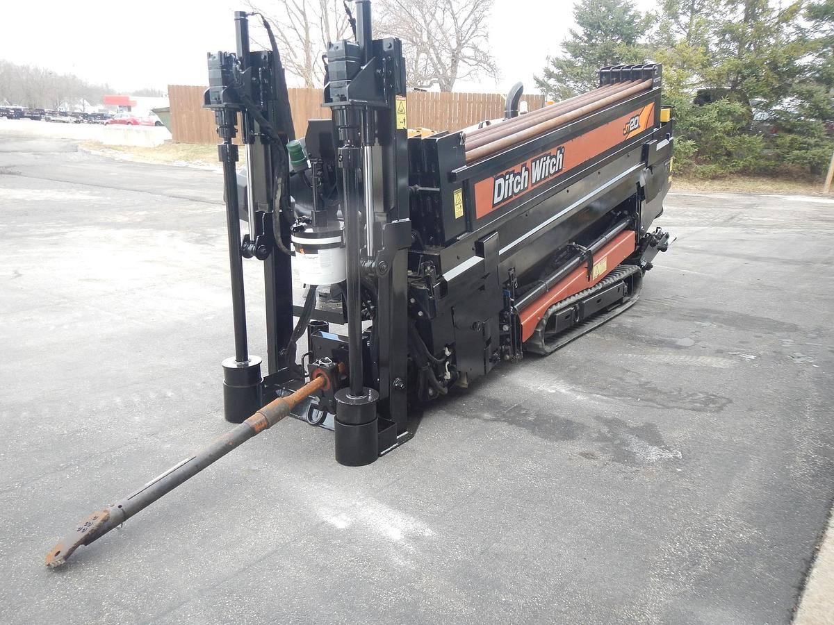Used 2019 DITCH WITCH JT20
