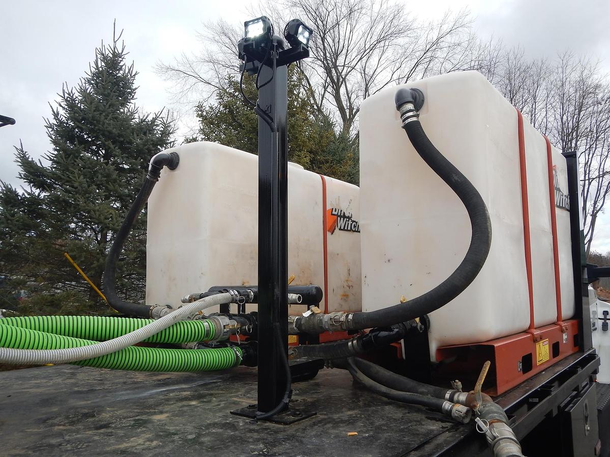 Used 2019 DITCH WITCH JT20