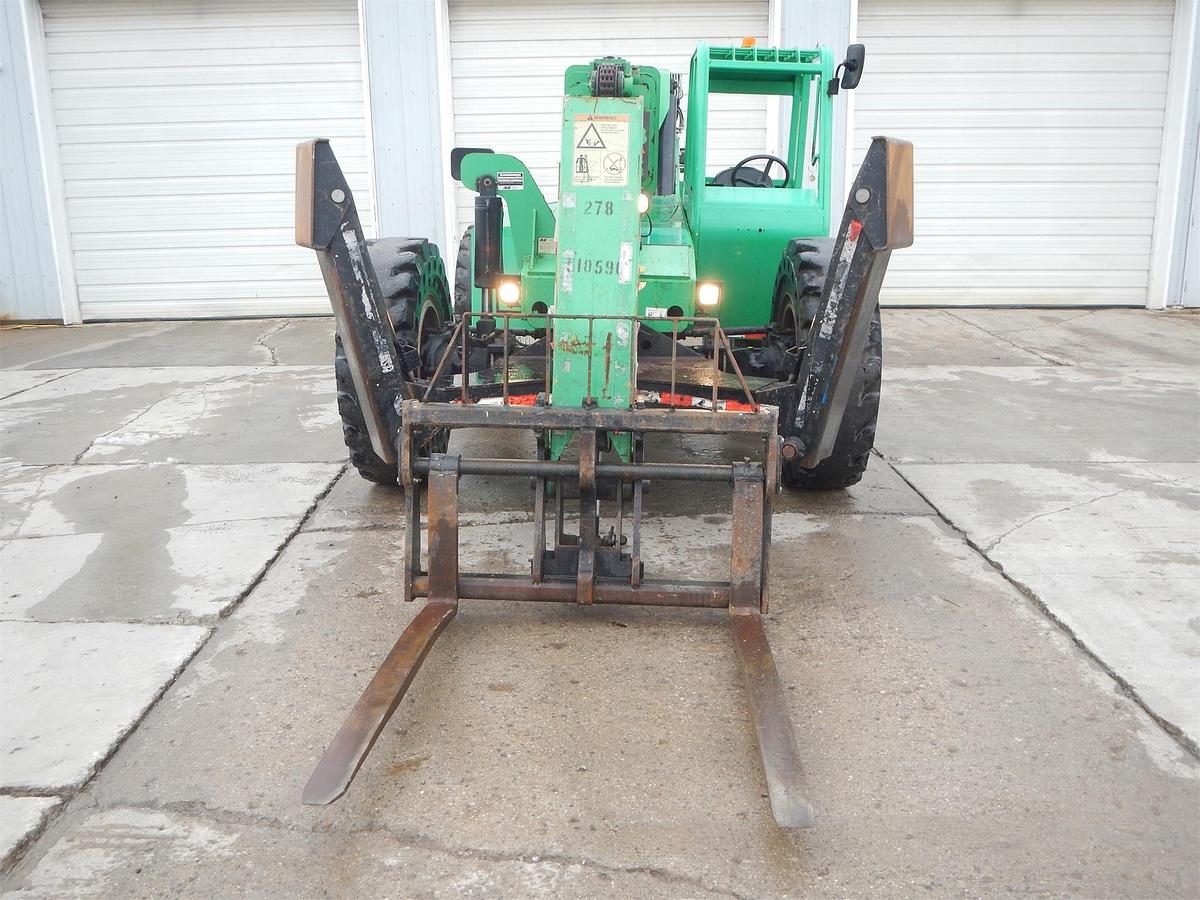 Used 2013 SKY TRAK 10054