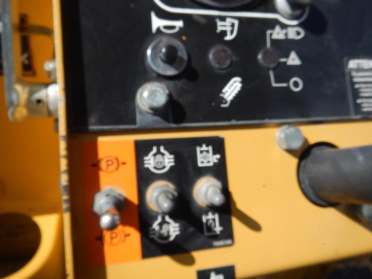 Used 2009 VERMEER RTX1250