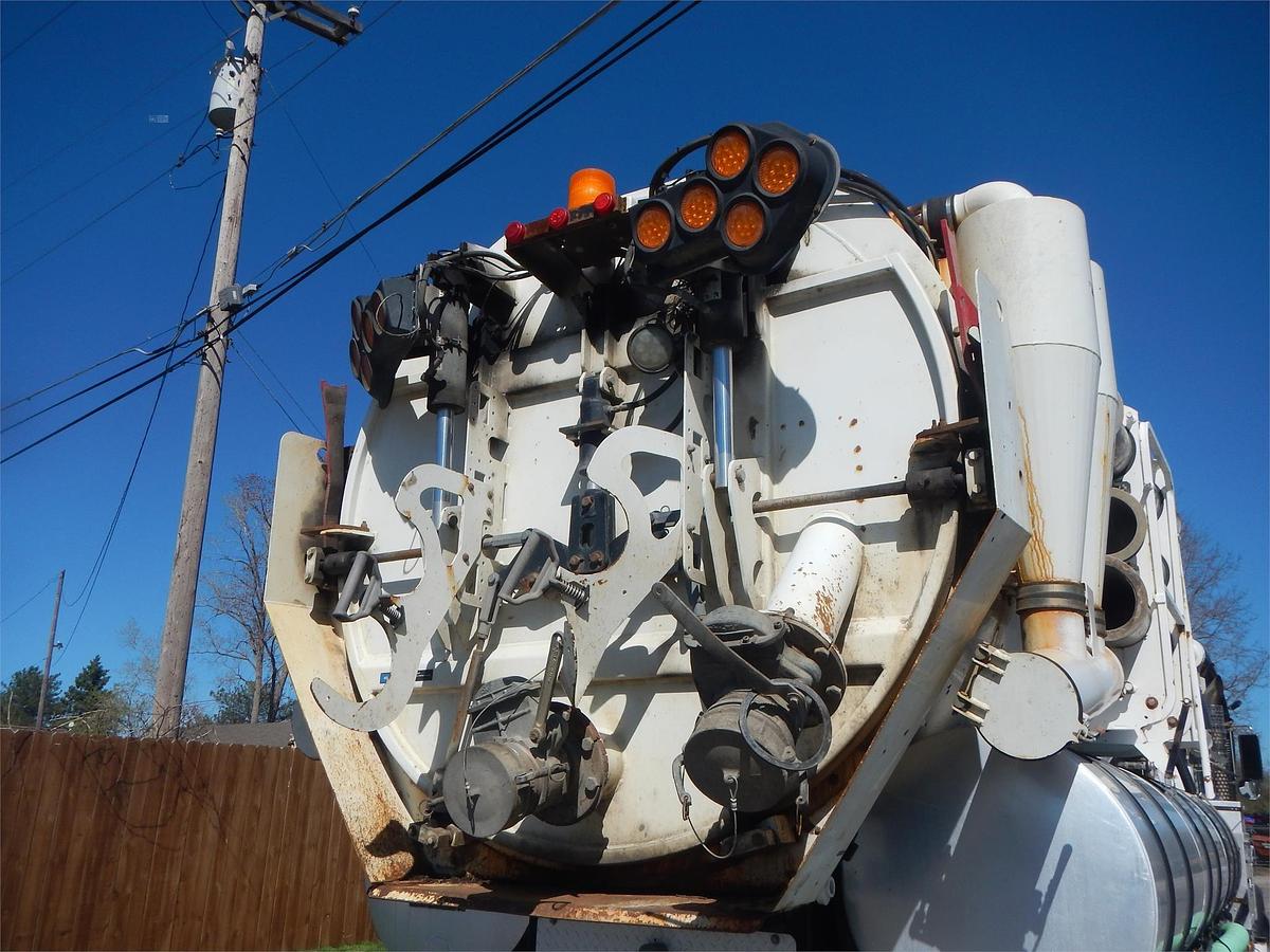 Used 2012 KENWORTH T800