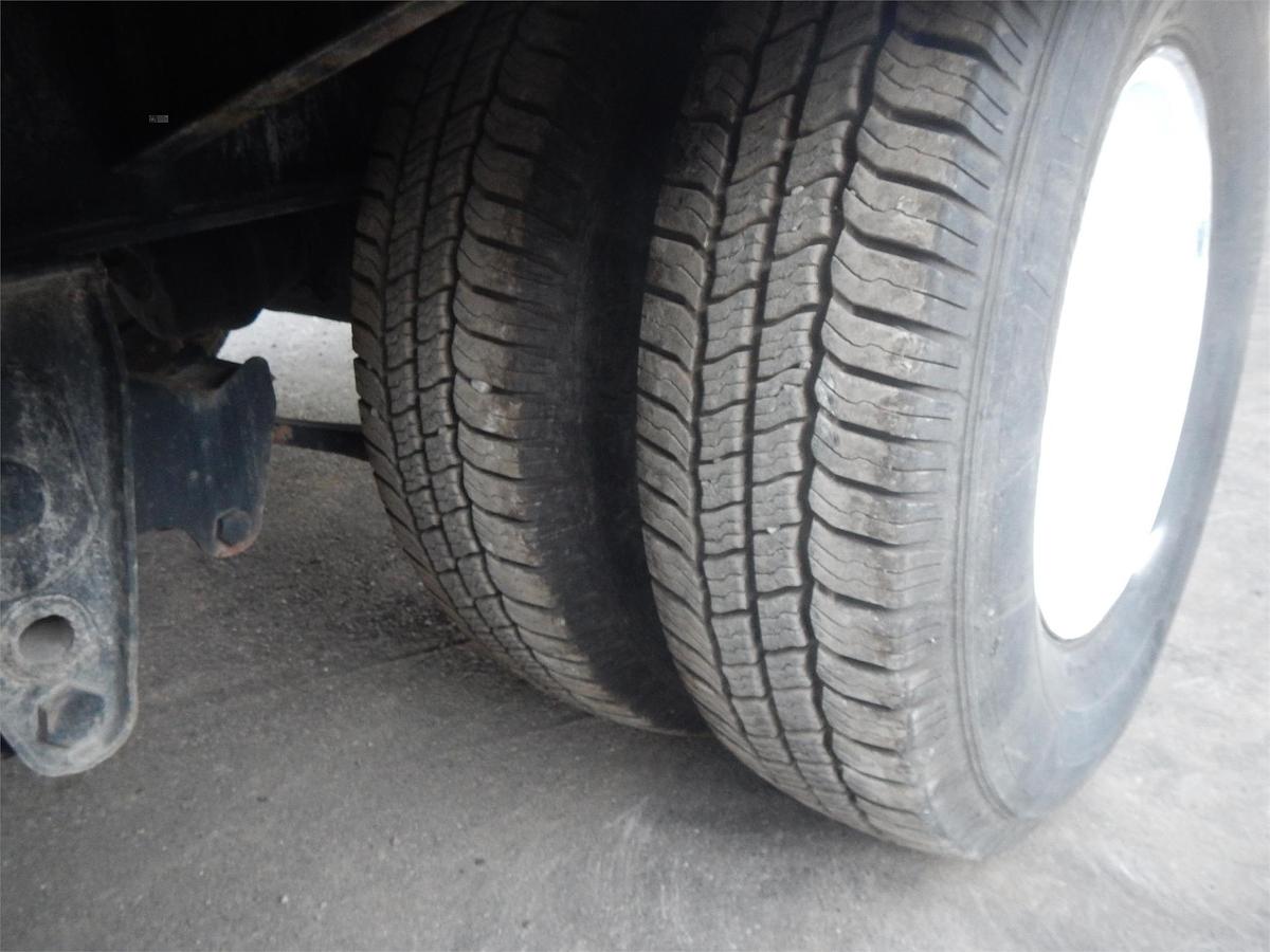 Used 2010 TOWMASTER 20 ft Tandem Axle