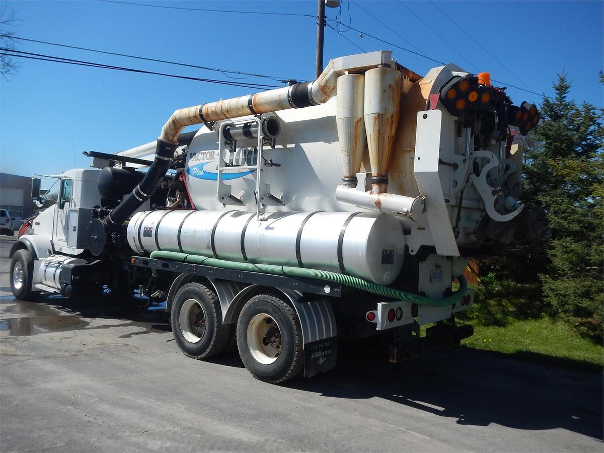 Used 2012 KENWORTH T800