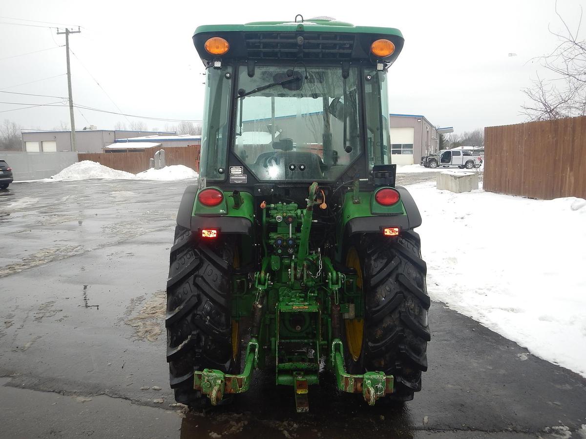 Used 2021 JOHN DEERE 5075GN