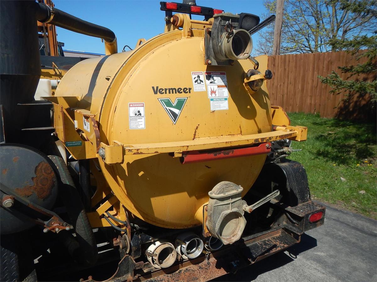 Used 2011 VERMEER LP555DT