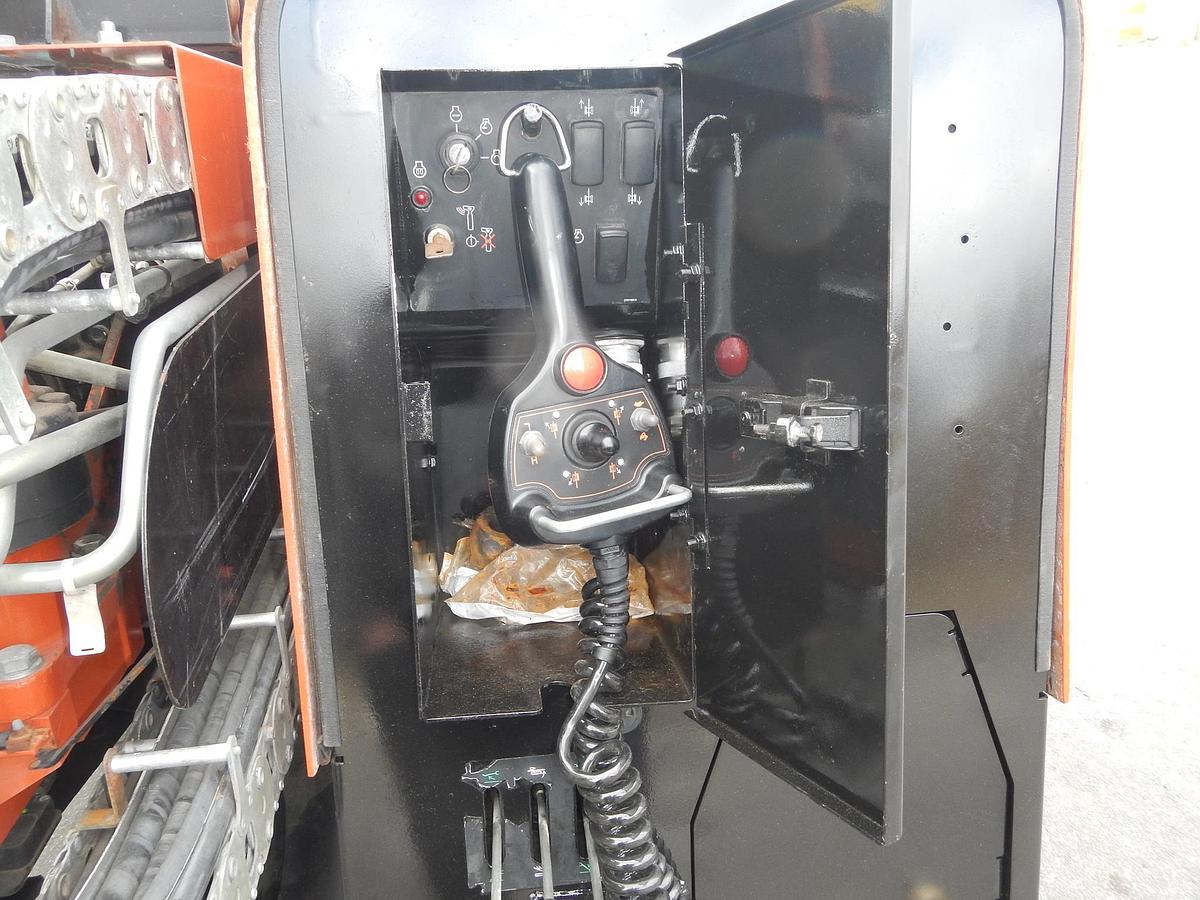 Used 2019 DITCH WITCH JT20