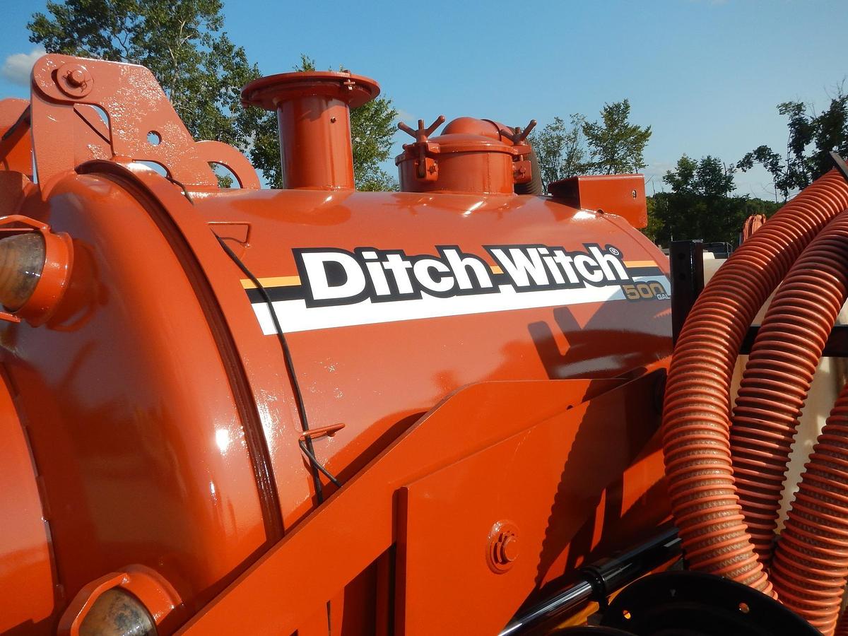 Used 2015 DITCH WITCH FX30