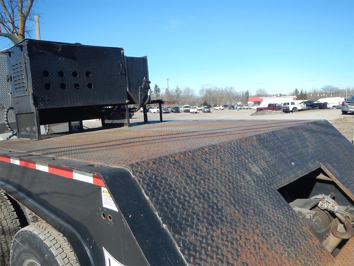 Used 1998 LANDOLL Sliding