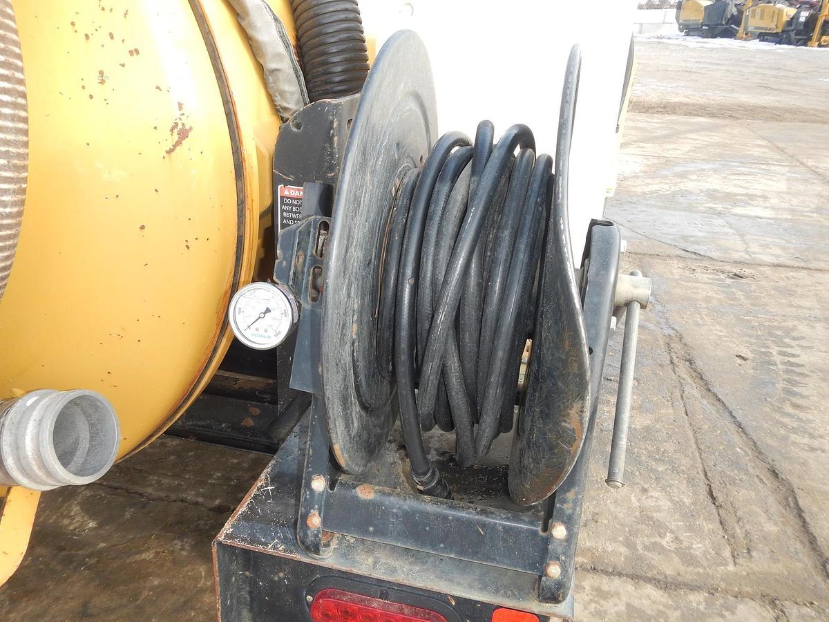 Used 2021 VAC TRON CV573GT