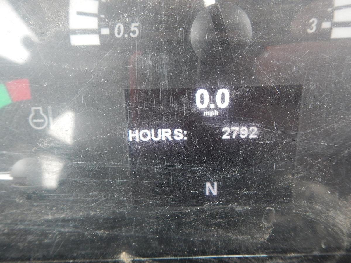 Used 2021 JOHN DEERE 5075GN