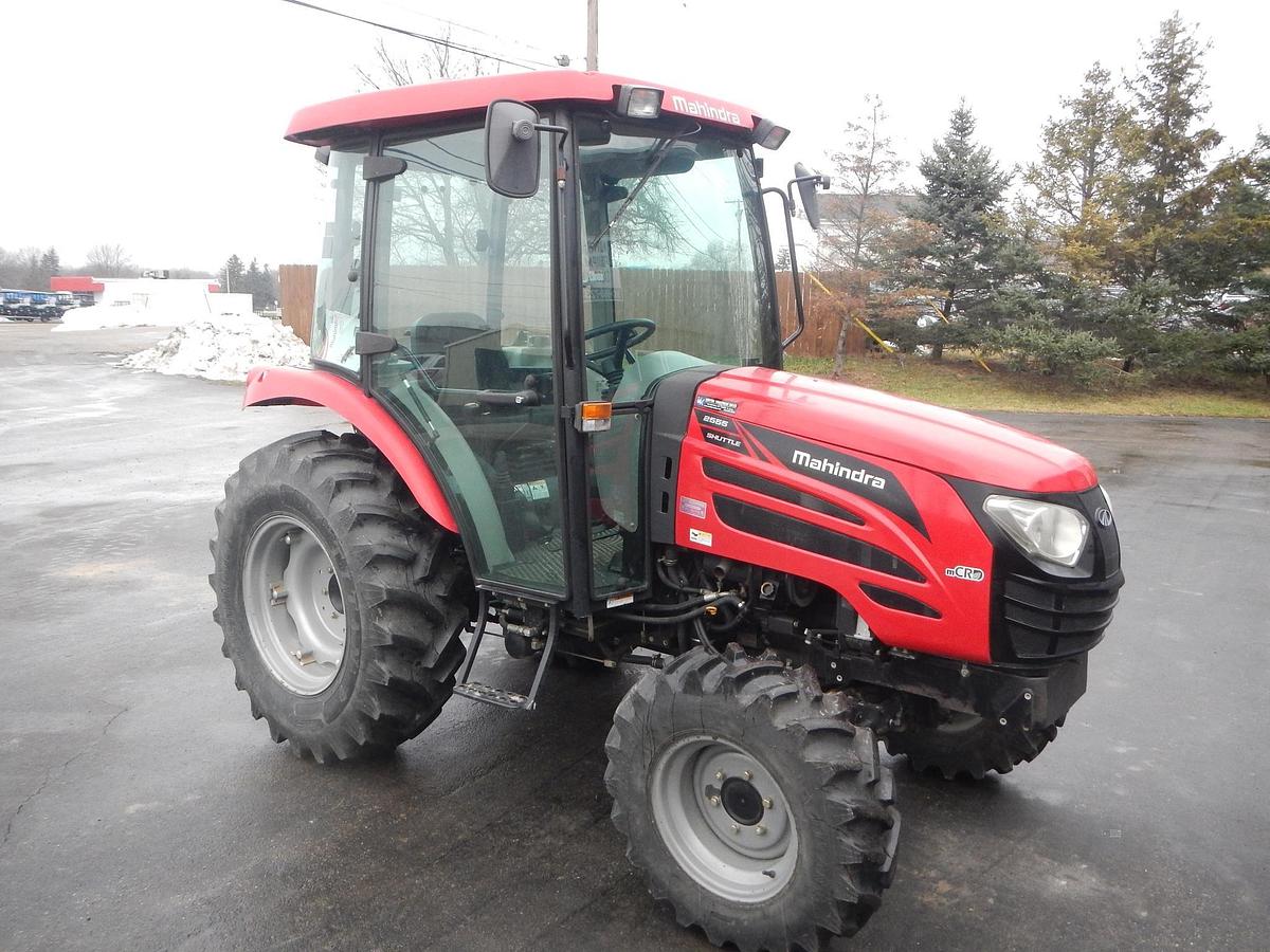 Used MAHINDRA 2555
