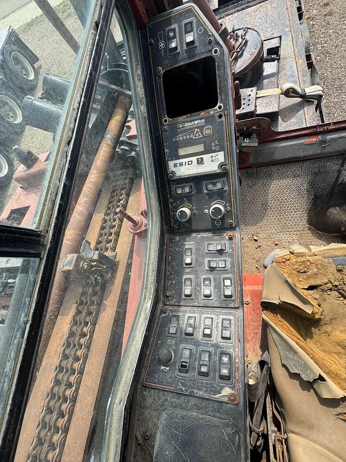 Used 2006 DITCH WITCH JT8020 Mach 1