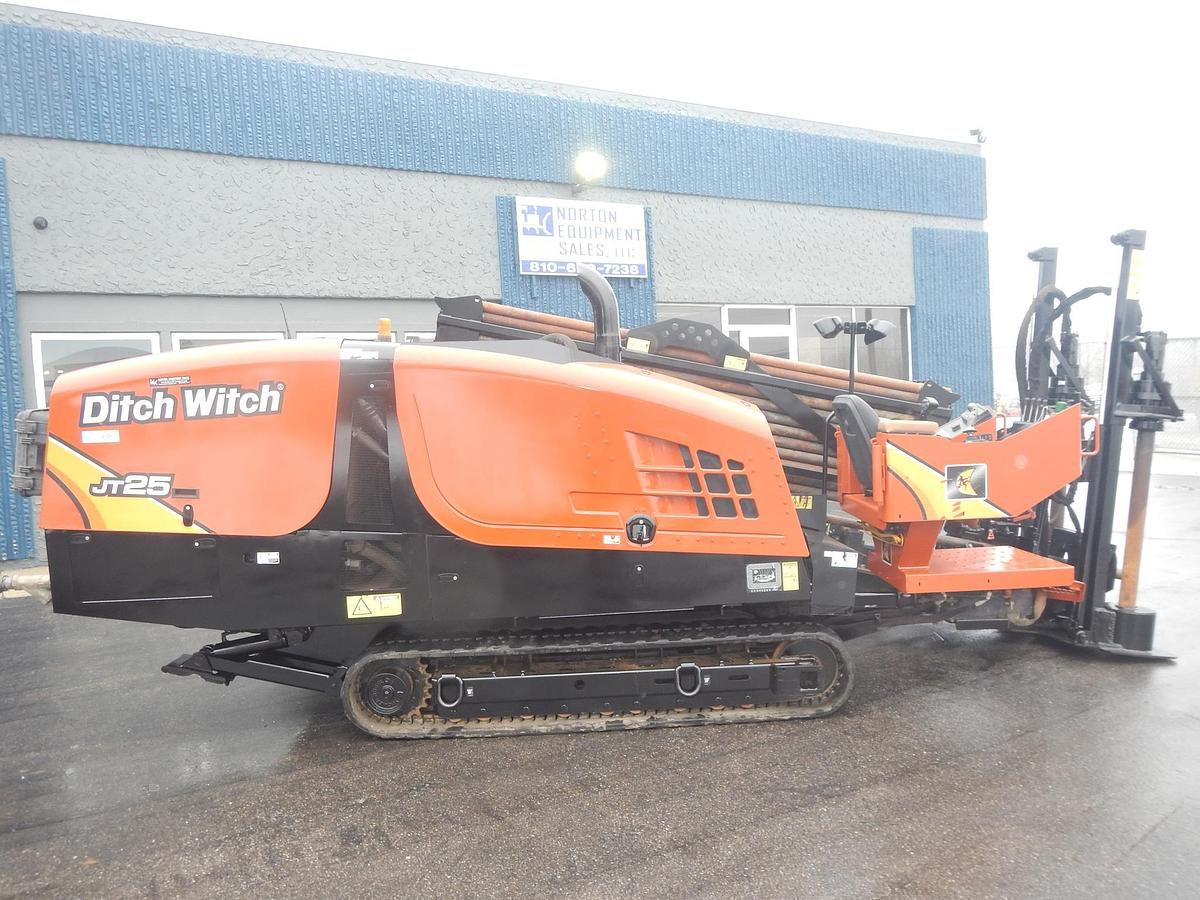 Used 2017 DITCH WITCH JT25