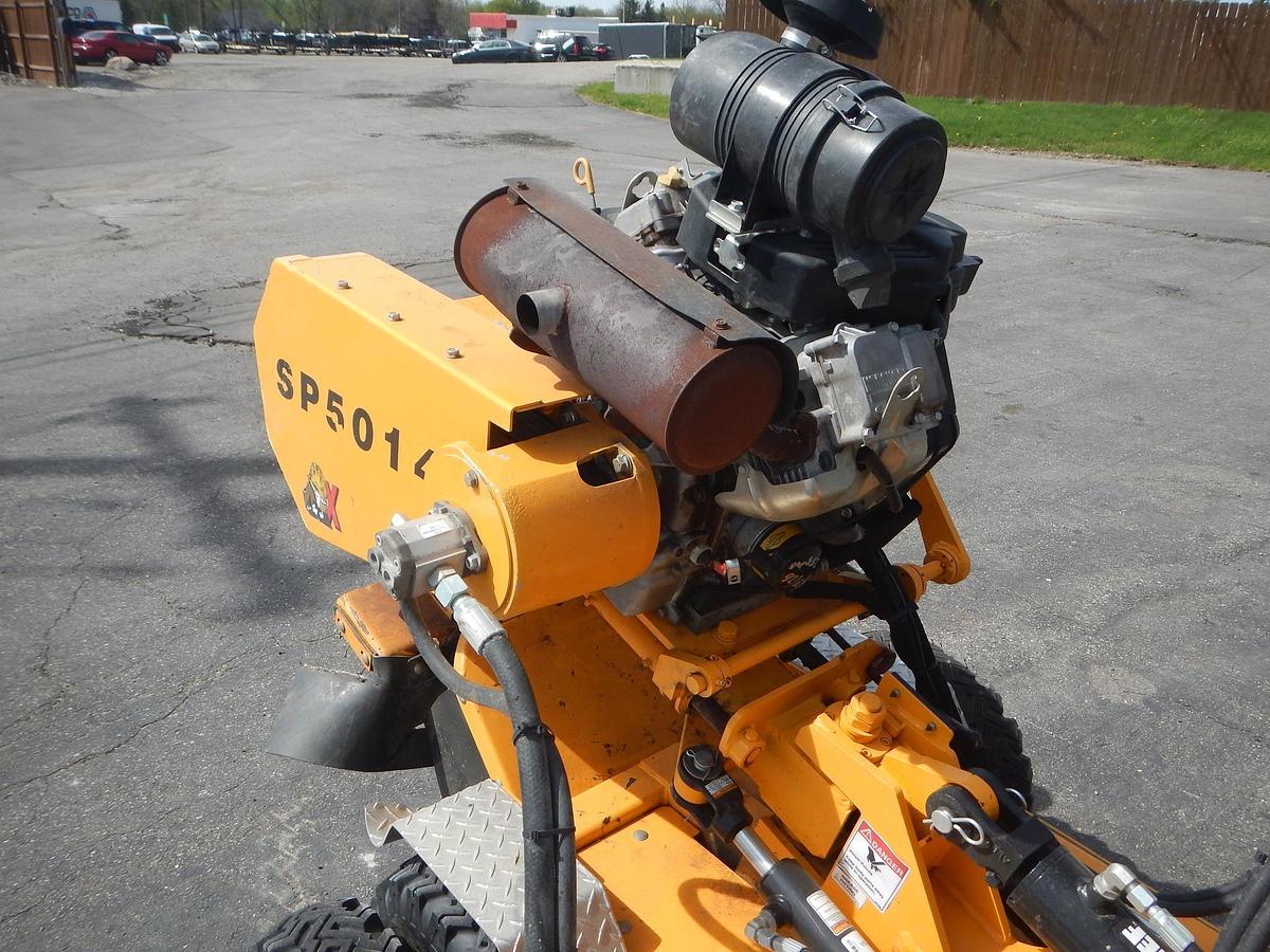 Used 2025 CARLTON SP5014
