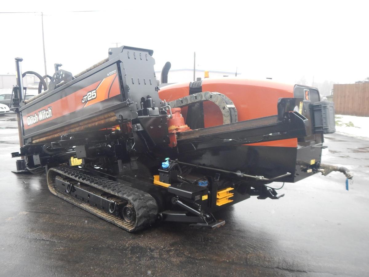 Used 2017 DITCH WITCH JT25
