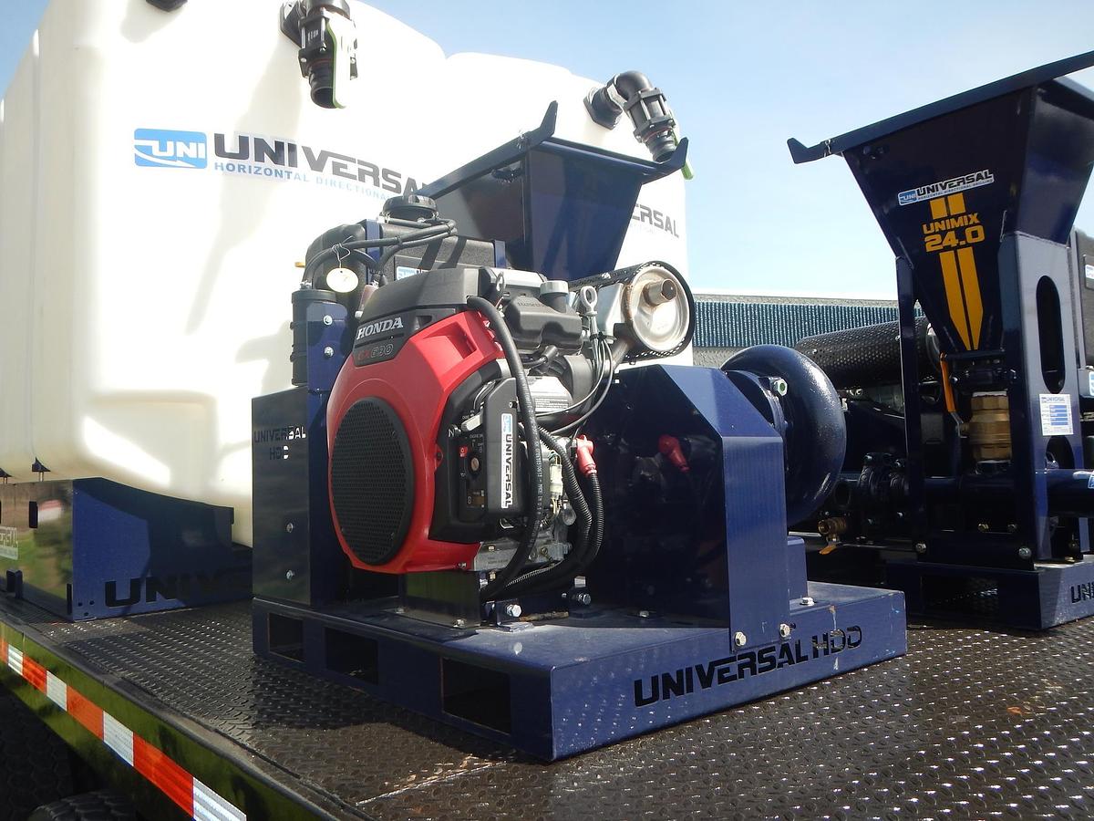 Used 2006 MACK GRANITE CV713