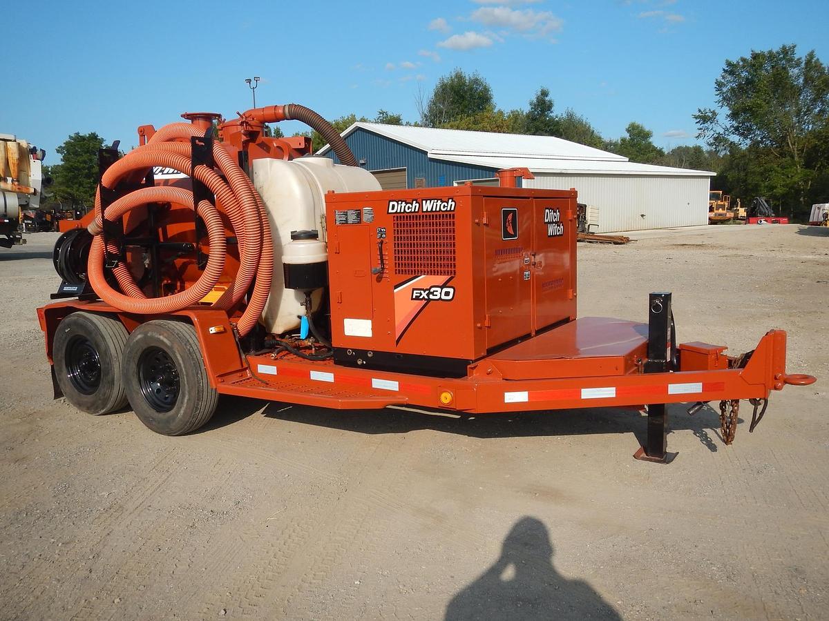 Used 2015 DITCH WITCH FX30