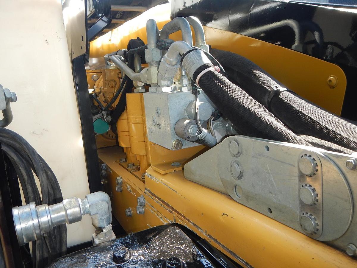 Used 2015 VERMEER NAVIGATOR D20X22 S3