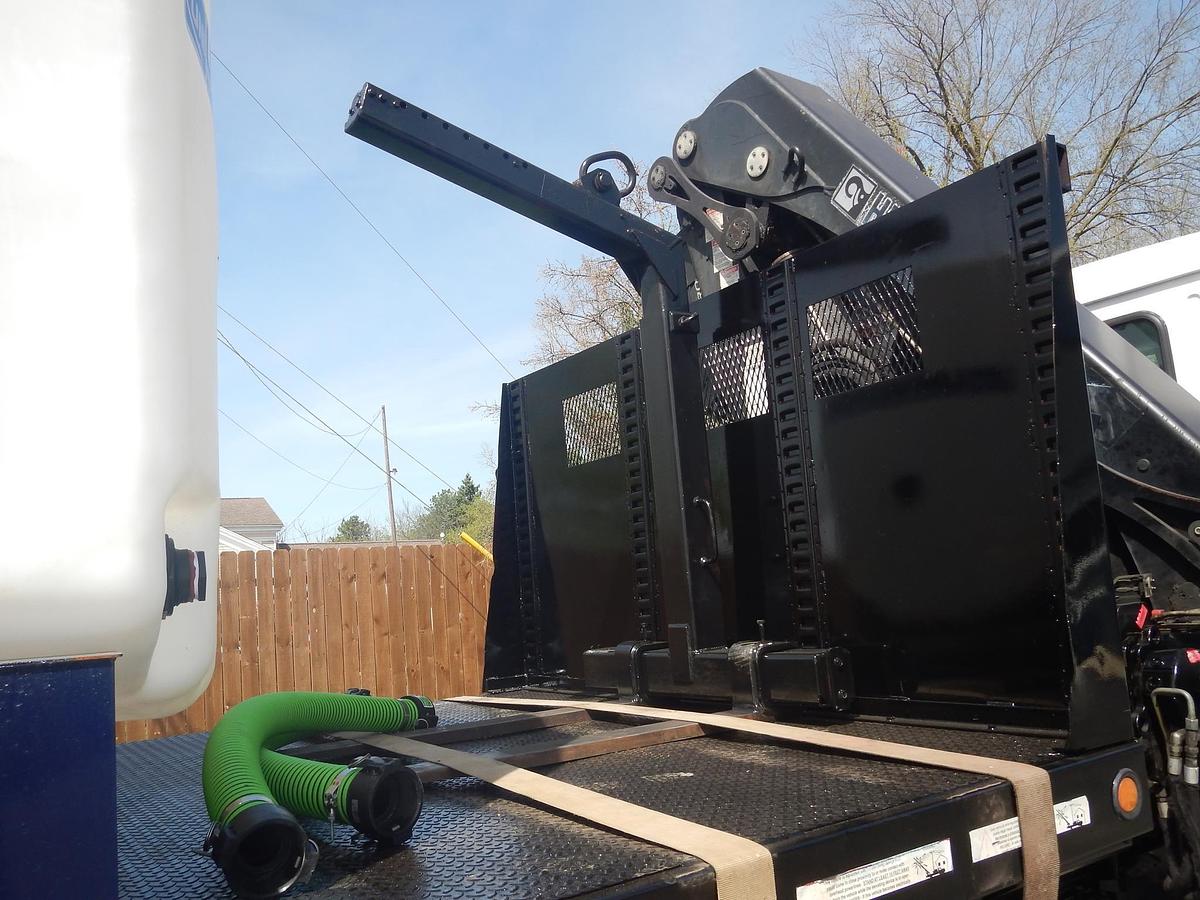 Used 2006 MACK GRANITE CV713