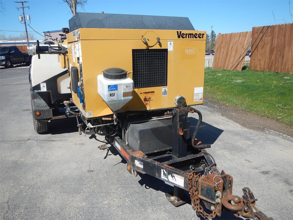 Used 2011 VERMEER LP555DT