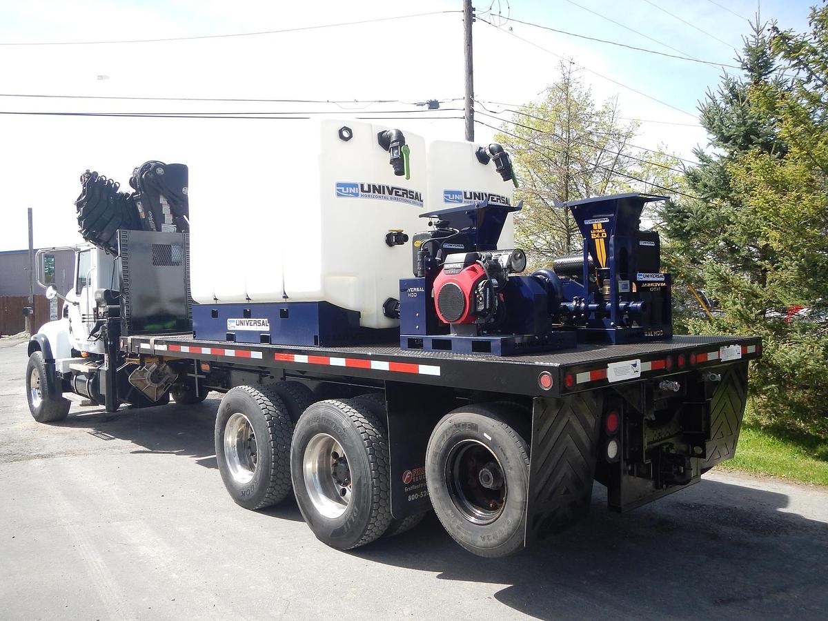 Used 2006 MACK GRANITE CV713