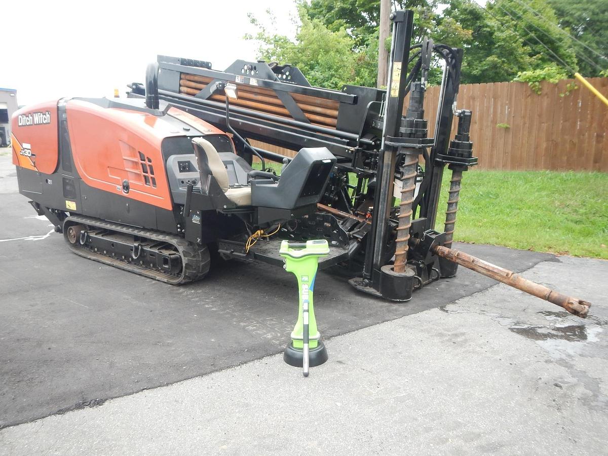 Used 2016 DITCH WITCH JT30AT