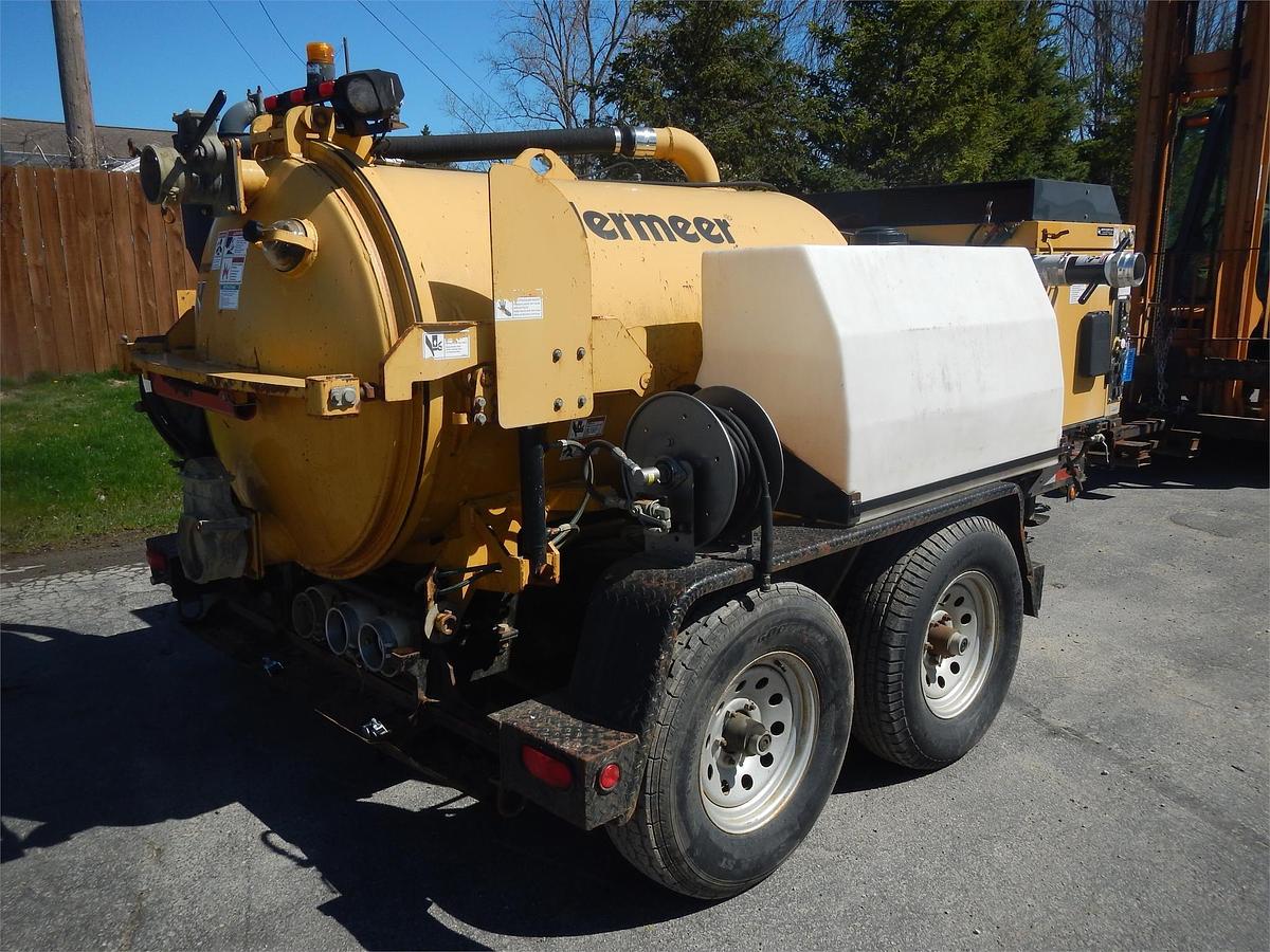 Used 2011 VERMEER LP555DT
