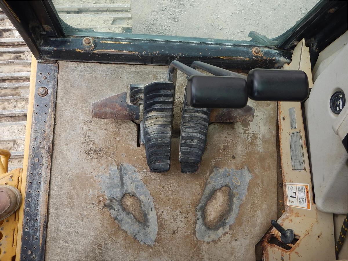 Used 1996 CATERPILLAR 350L