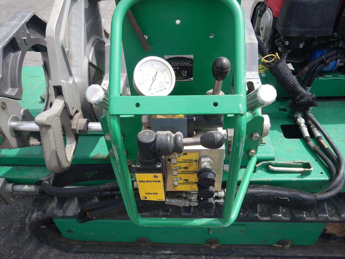 Used 2008 MCELROY TRACSTAR 28