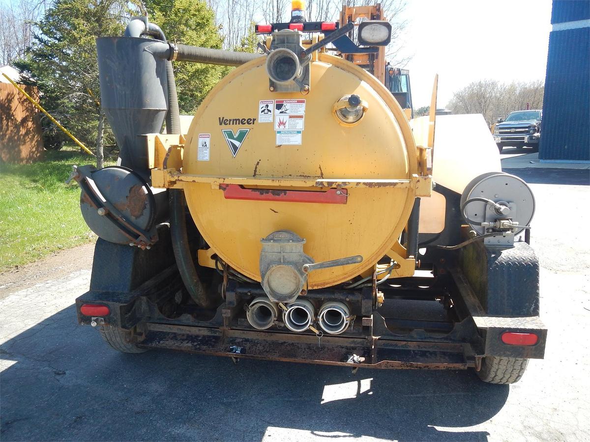 Used 2011 VERMEER LP555DT