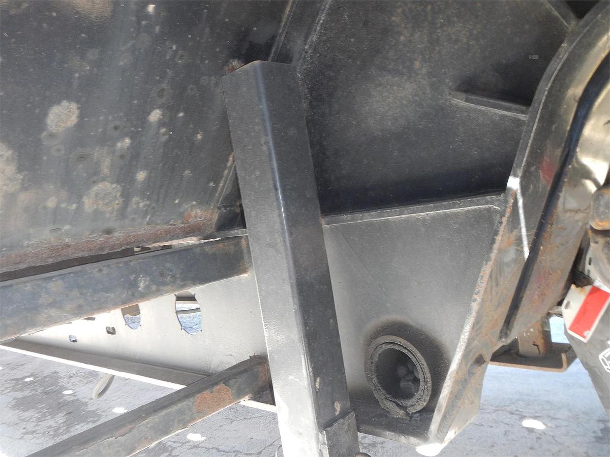 Used 1998 LANDOLL Sliding