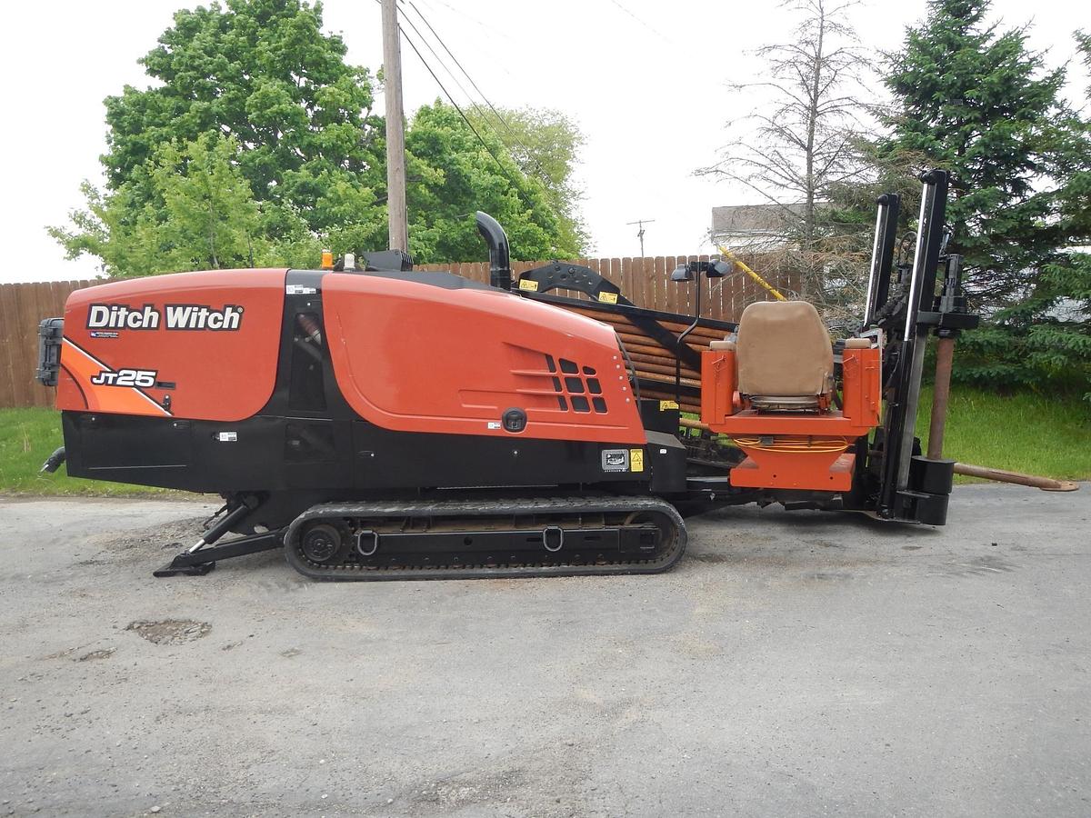 Used 2017 DITCH WITCH JT25