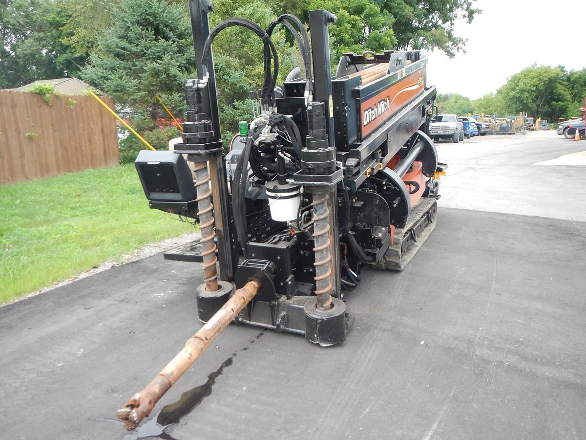 Used 2016 DITCH WITCH JT30AT