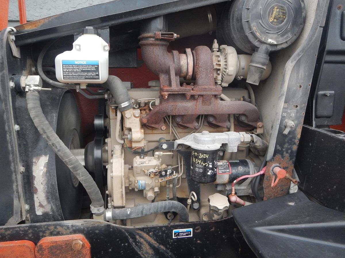 Used 2002 DITCH WITCH RT115H