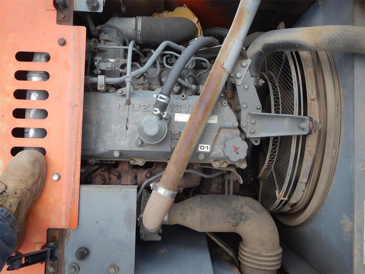 Used 2006 HITACHI ZX240 LC-3