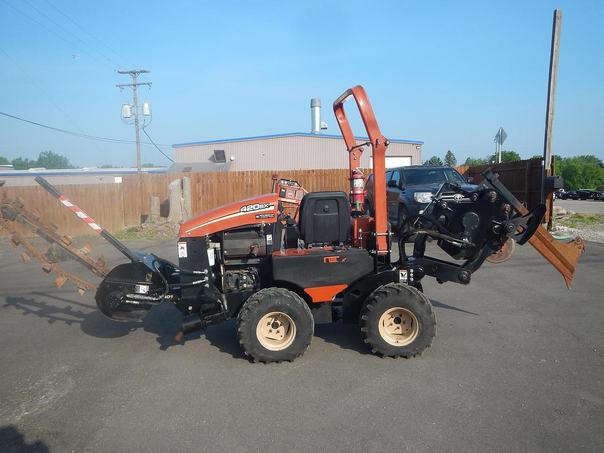 Used 2011 DITCH WITCH 420SX